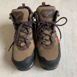 Danner springfields hiking boots